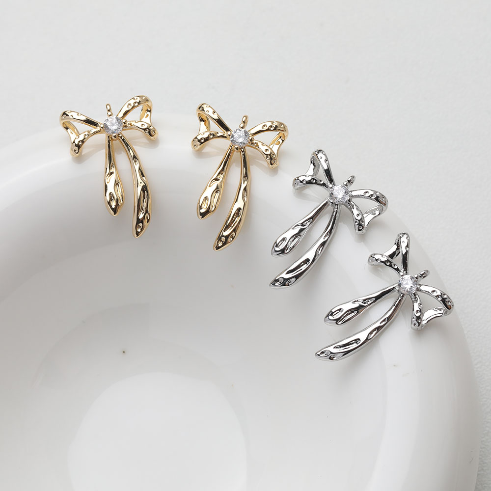 Charm Necklace Dainty - 4 pezzi di gioielli con ciondoli