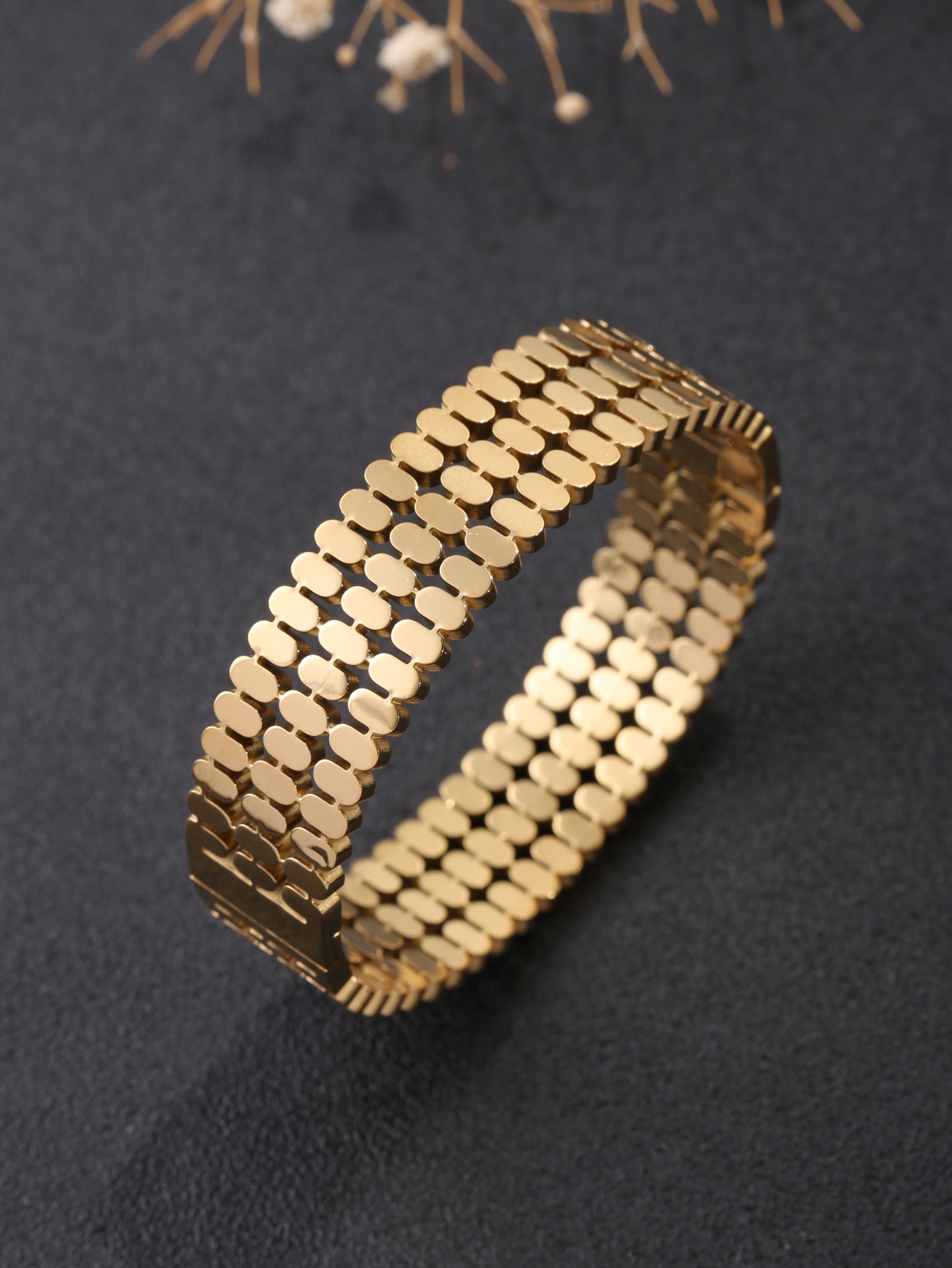 Women'S Accessories To Wear With Watch - Bracciale con chiusura ultra larga in