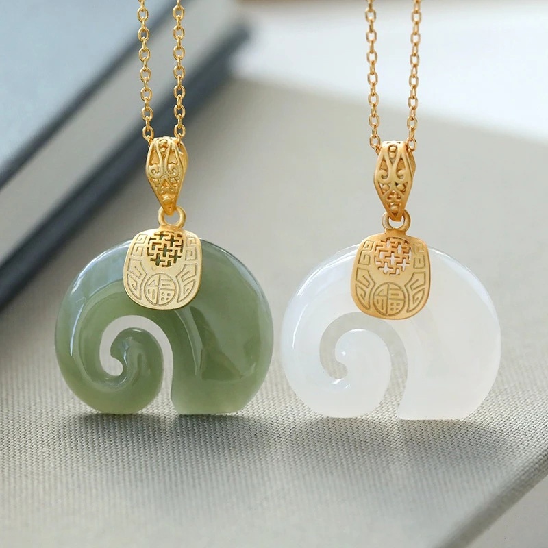 Charm Necklace Dainty - Collana con Ciondolo a Forma di