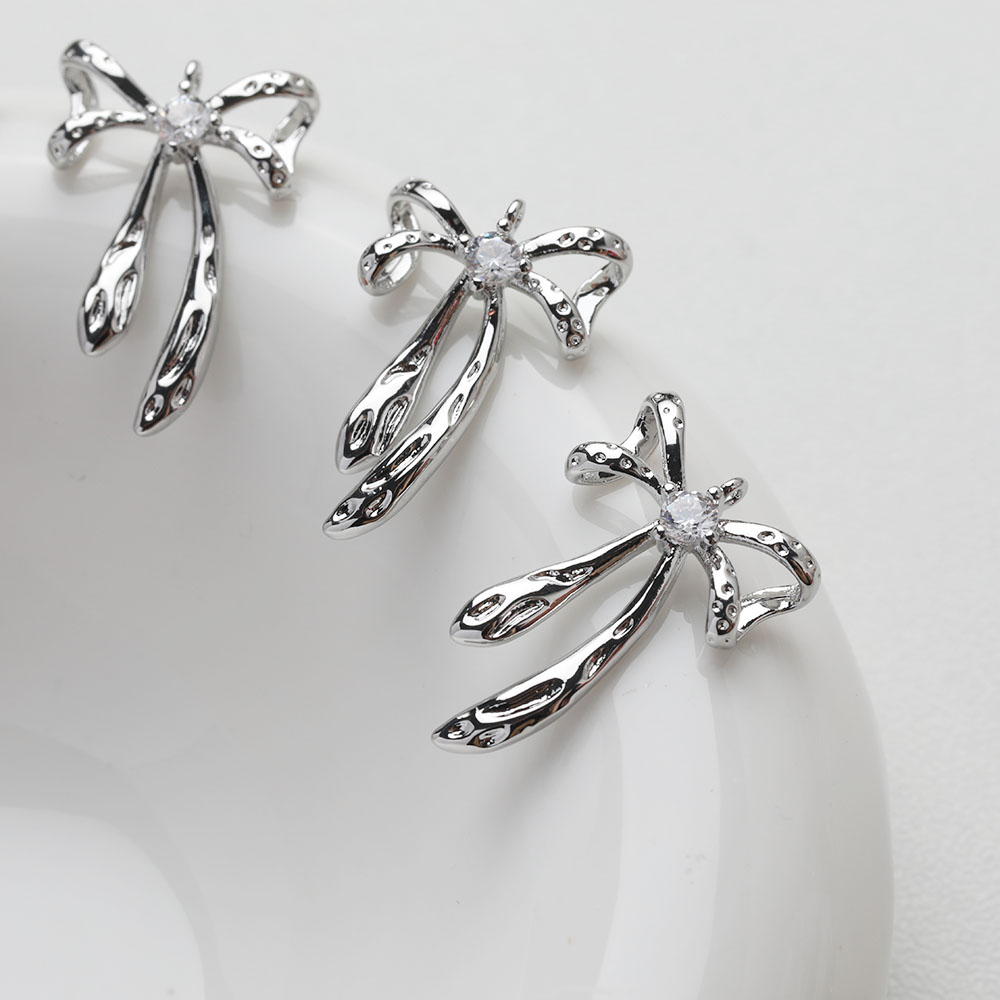 4 pezzi di gioielli con ciondo - Charm Necklace Dainty recensione e prezzo