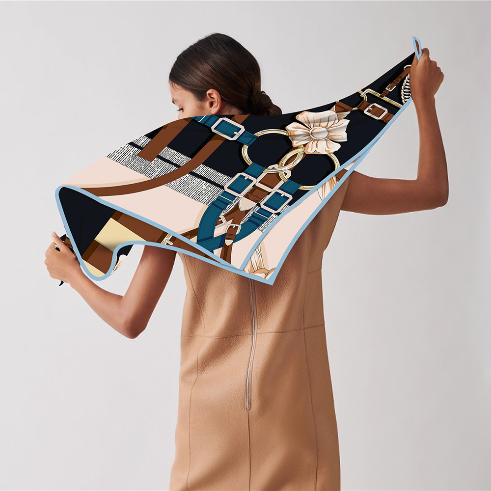 90 centimetri Nuovo Design Cin - Women Accessories Brands recensione e prezzo