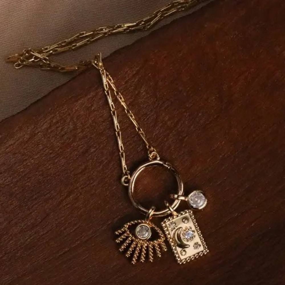 Dainty Sun Moon Star Cross Evi - Charm Necklace Dainty recensione e prezzo