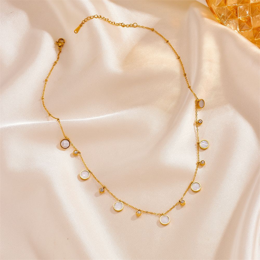 Delicata collana girocollo con - Charm Necklace Dainty recensione e prezzo