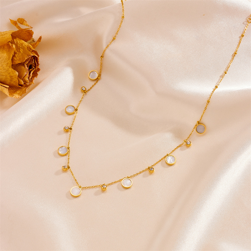 Delicata collana girocollo con - Charm Necklace Dainty recensione e prezzo
