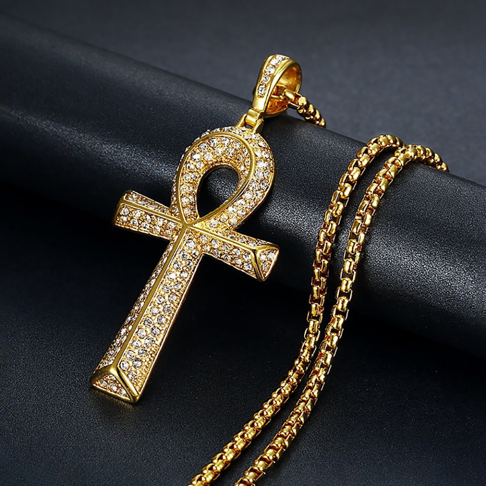 Collane con ciondolo croce Ank - Women Accessories In Egypt recensione e prezzo