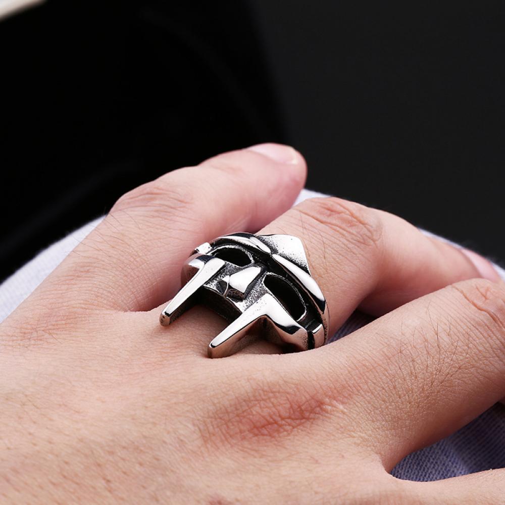 Goth Hip Hop Clasic Mf Doom Ri - Women Accessories In Egypt recensione e prezzo