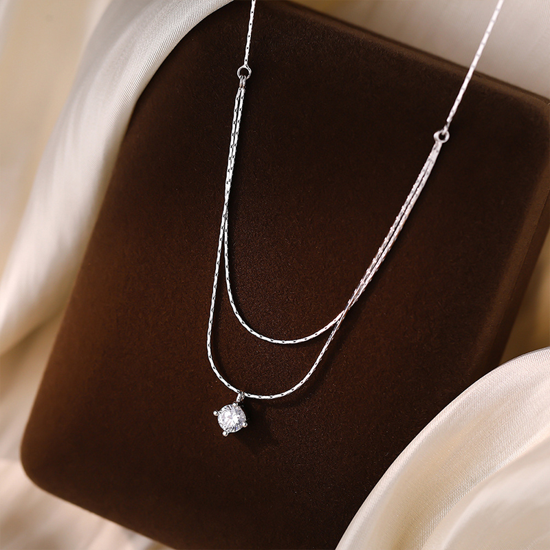 Collana con pendente in zircon - Layered Necklace Set recensione e prezzo