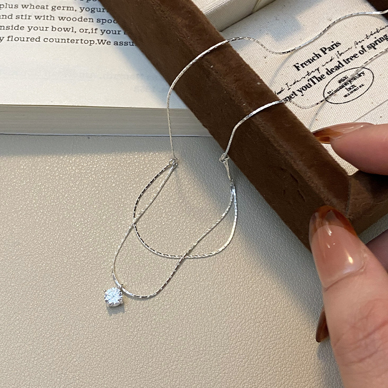 Collana con pendente in zircon - Layered Necklace Set recensione e prezzo