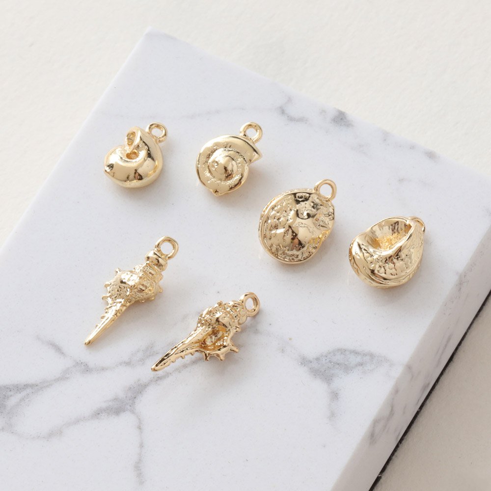 6PCS Dainty Small Conch Shell- - Charm Necklace Dainty recensione e prezzo