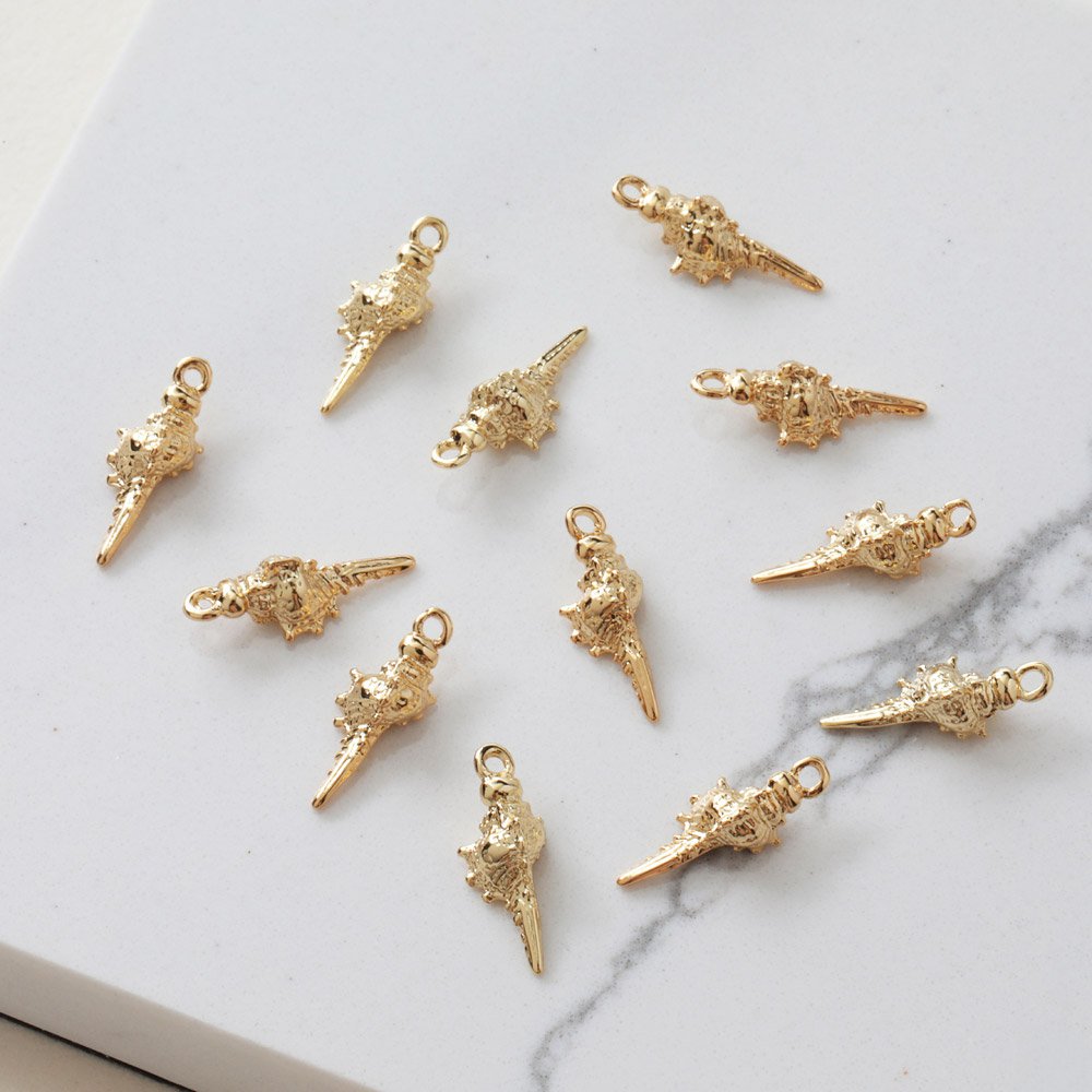 6PCS Dainty Small Conch Shell- - Charm Necklace Dainty recensione e prezzo