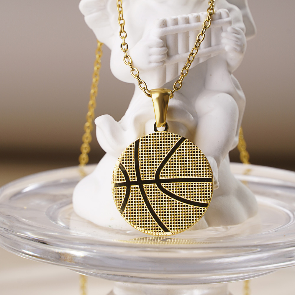 Collana con Ciondolo a Forma d - Coin Necklace Delicate recensione e prezzo